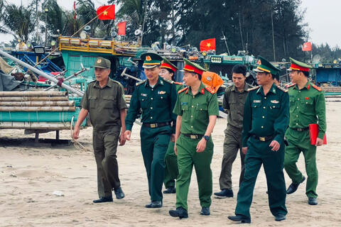 Siết chặt quản lý, thu hồi vũ khí, vật liệu nổ - Giữ bình yên tuyến biển